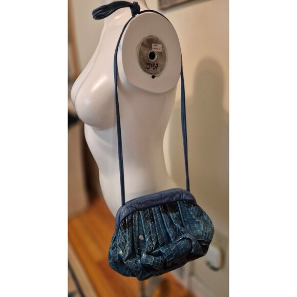 Vintage Snakeskin Python Shoulder Bag Purse Teal Blue Clamshell Leather Interior - Picture 3 of 5